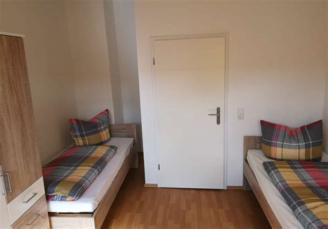 Die unterkunft befindet sich 26 km von oberhof entfernt. Amuziwo Arnstadt, Monteurzimmer in Arnstadt (99310 ...