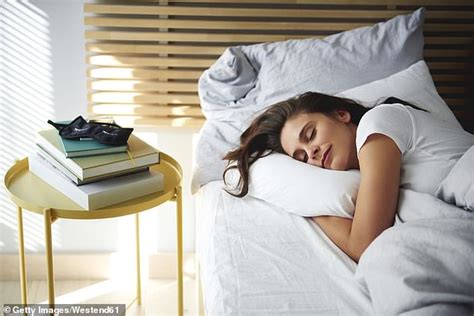Doctor Says Waking Up Late Does Not Mean A Person Is Lazy Daily Mail