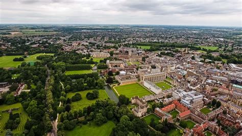 Cambridge University to investigate its historical links with slavery