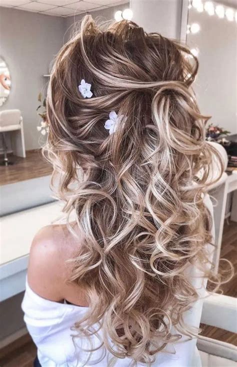 Often brides tend to pick one intricate hairstyle for the wedding day and one for. 150+ chic and elegant wedding hairstyles ideas for bridal ...