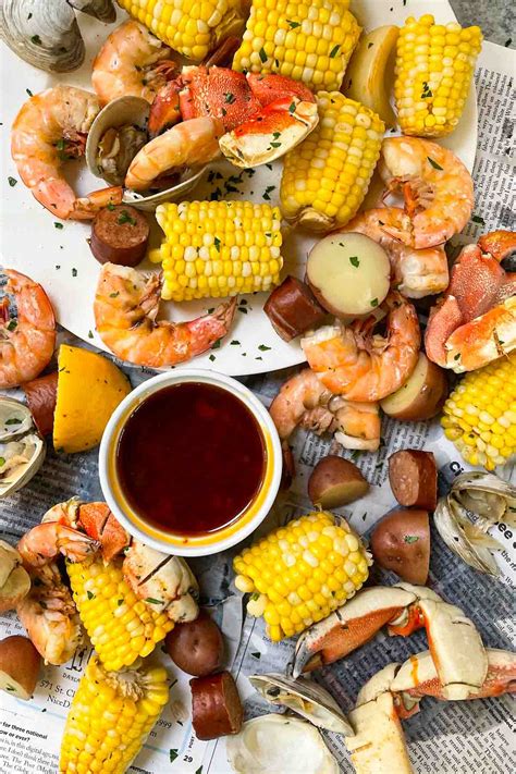 The Best Homemade Seafood Boil Sauce With Garlic Butter 2022