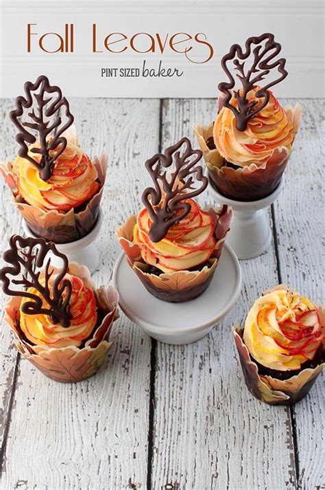 Best thanksgiving cupcake decorating ideas explore popular decorating ideas and find the best. Fall Leaves Cupcakes