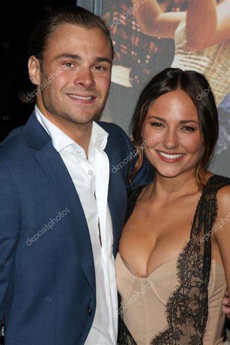 Patrick flueger with marina squerciati instagram story videossophia bush with marina squerciati on snapchatsnaps posted on august 6 2017 thanks for watching. Patrick John Flueger, Brianna Evigan - Stock Editorial ...
