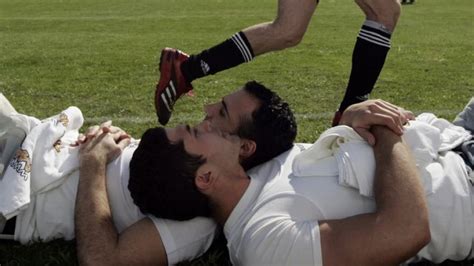 Homosexualität Outing Wäre Für Fußballer Ein Enorm Hohes Risiko Welt
