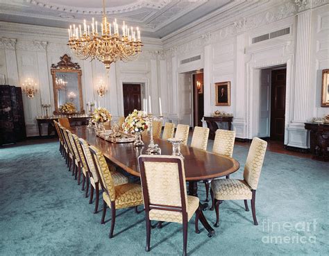 White House State Dining Room By Bettmann