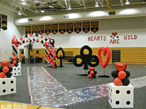 Hearts Are Wild Prom Theme Vegas Themed Prom Decor Balloonsquadusa