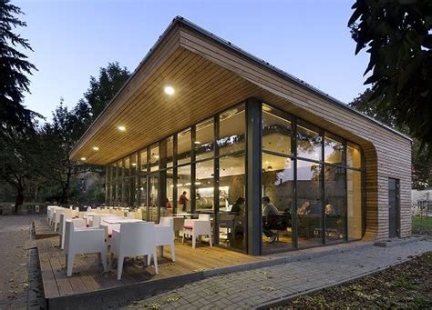 Modern Wood Restaurant Exterior Design