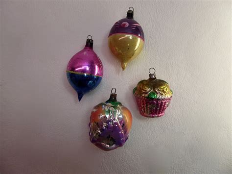 4 Christmas Ornaments Vintage Blown Glass Hand Painted Pink Gold Purple Annee40 50