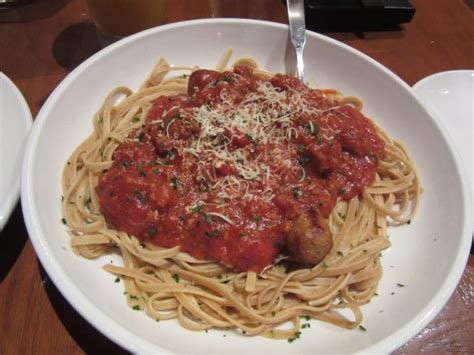 Maybe you would like to learn more about one of these? OLIVE GARDEN ITALIAN RESTAURANT, Salem - 1302 Lancaster Dr ...