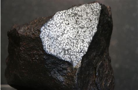 Rare Meteorite Found By Gold Fossickers Sold To Geoscience Australia