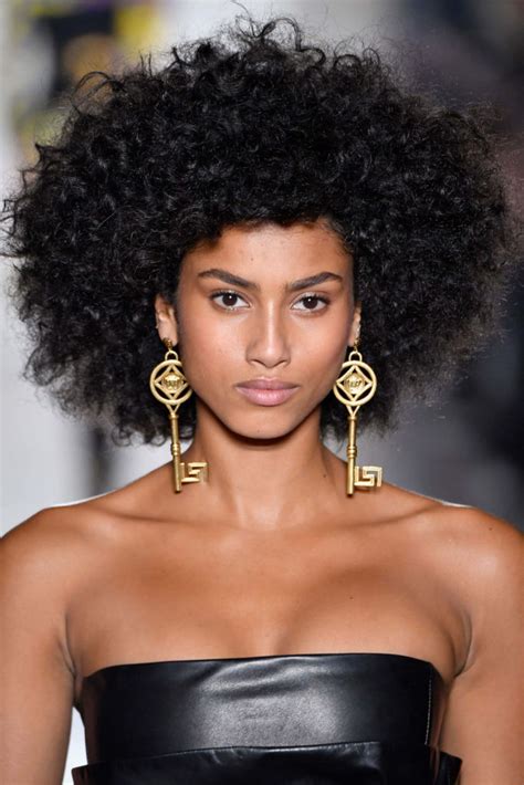 This short curly hairstyle also requires constant trimming and proper hair care. 20 Extraordinary African American Curly Hairstyles - Haircuts & Hairstyles 2020