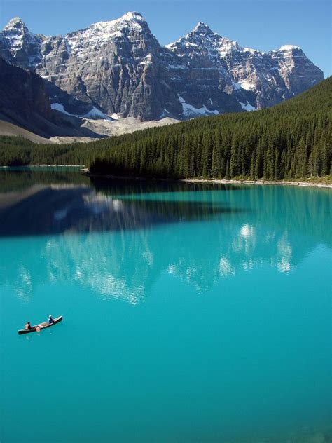 Turquoise Moraine Lake Banff Alberta Canada Places To Visit