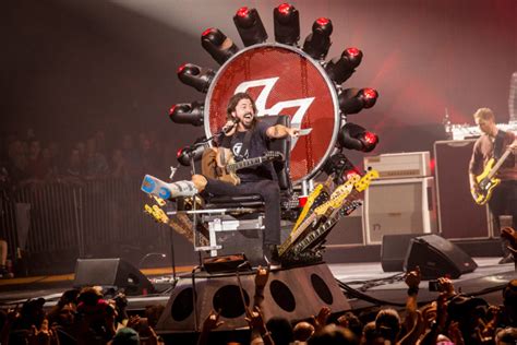 Cal Jam 17 Announced Foo Fighters Queens Of The Stone Age More Pop Culture Madness Network
