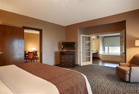 We aim to be your best home away from home. Hotel Best Western Inn At Coushatta in Kinder, ab 38 ...