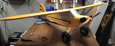 Clipped Wing Cub W Wooden Prop And Bush Tires Radiocontrol