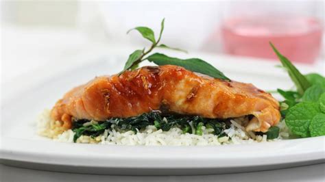 Последние твиты от nick watt (@nickwattnz). Whole salmon baked in a himalayan salt and fennel seed ...