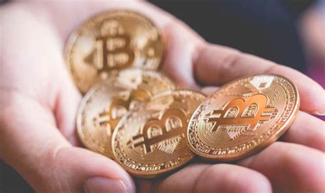 Learn about btc value, bitcoin cryptocurrency, crypto trading, and more. BITCOIN price LIVE: BTC PLUMMETS below $7,000 - crashes 6 ...