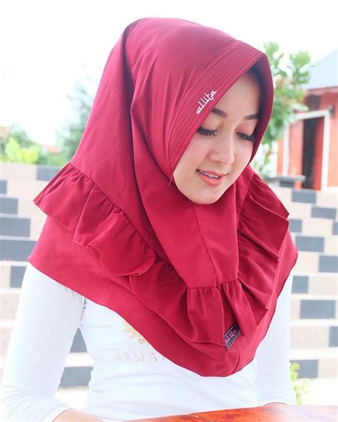 Koleksi Foto Cewek Jilbab Manis Terbaru Hijabers Republic Renger Cantik