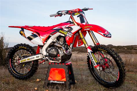 View trending motorcycle pictures of honda, yamaha, suxuki, kawasaki, aprilia, ktm and more. Five Cool Things About Vital MX's Dream Bike - Motocross ...