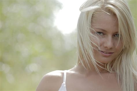 Anneli Gerritsen Babe Model Ingrid Stepankova Blonde Russian Lady