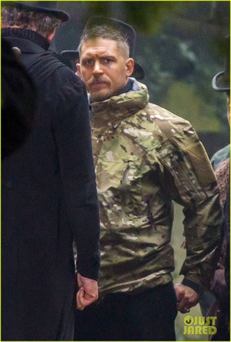 Tom Hardy Goes Camouflage For Taboo Filming In London Photo
