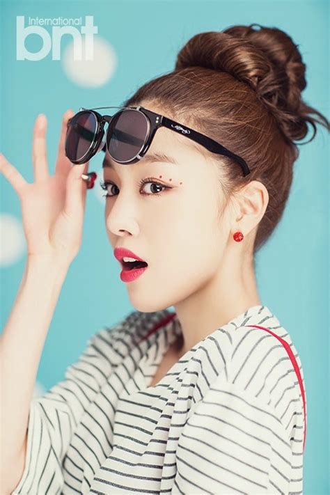 Secrets Sunhwa Shows Off Her Feminine Charm For Bnt International