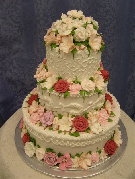 Pin by akilah on cake wed | cake decorating, wilton cake. wilton cake decorating | Cake Rack Bakery - Wedding cakes ...