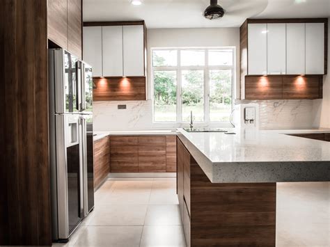 Jenis yang tidak disaluti laminated. Melamine Wood Finish Kitchen Cabinet & Island - EQ