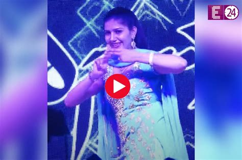 Sapna Choudhary Dance सपना चौधरी ने स्टेज पर किया ऐसा डांस देखने वालों के उड़े होश E24 Bollywood