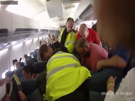 Airline Passenger So Drunk He Didnt Know What Country He Was In