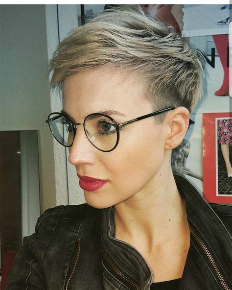 35 Best Short Hairstyles For Women Around The World 2019 Hair