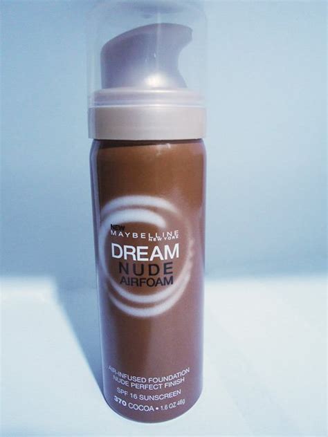 Maybelline Dream Nude Airfoam Foundation Is Perfect For Everyday Wear