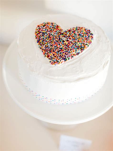 Check spelling or type a new query. 21 DIY Ideas for Baby Shower Cakes and Desserts | HGTV