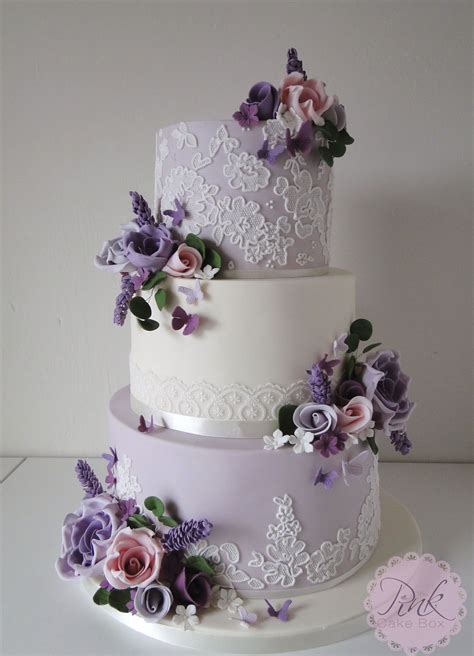 Pin By Belen Basurto On Wedding Cakes Lilac Lavender Wedding Cake
