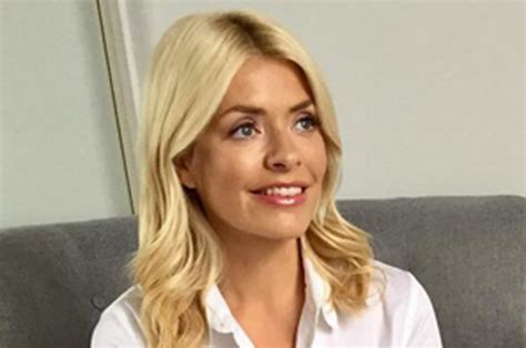 Holly Willoughby Instagram Pics Flashes Bra In See Through Top Daily Star