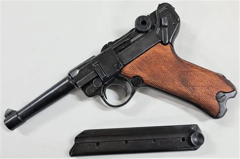 Replica Ww1 Ww2 German Luger Pistol By Denix Jb Military Antiques