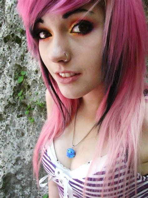 Leda Pink Hair By Ledamonsterbunnylove On Deviantart