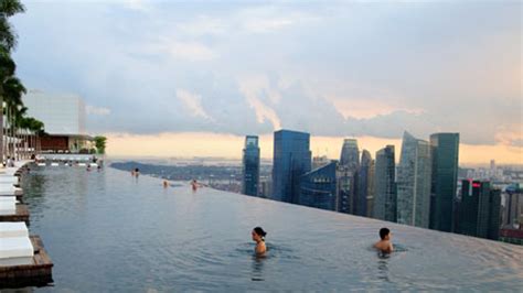 150 Meter Outdoor Infinity Pool Marina Bay Sands Yatzer