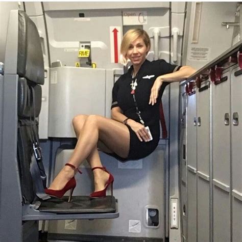 Pin By Alina ЭЛИНА On Stewardesses Sexy Flight Attendant Sexy