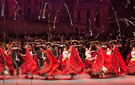 Celebra El Ballet Folklórico De México Su 70 Aniversario Con Huapango En El Palacio De Bellas