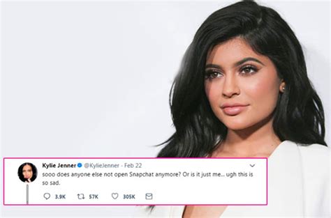 Kylie Jenner S One Tweet Cost Snapchat 1 5 Billion Read Details Bollywood News And Gossip