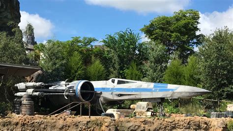Disney Offers Glimpse Of Rise Of The Resistance A Star Wars Ride That