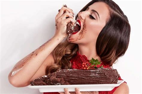 Lucy Mecklenburgh Says F That To Eating Well As She Stuffs Her