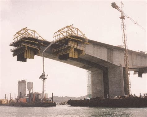 Bridge Cantilever Construction Precast