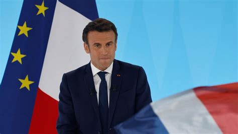 Le Pen Macron Kick Off Battle For French Presidency — News — The