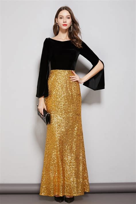 Black And Gold Two Tones Floor Length Prom Dress With Long Sleeves