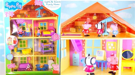 Открыть страницу «peppa pig» на facebook. Peppa Pig And Family Move Into Brand New Toy House. - YouTube