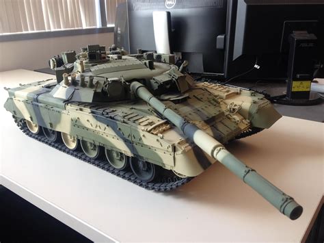 3d Printing Meets Model Building With This Amazing T80 Russian Tank