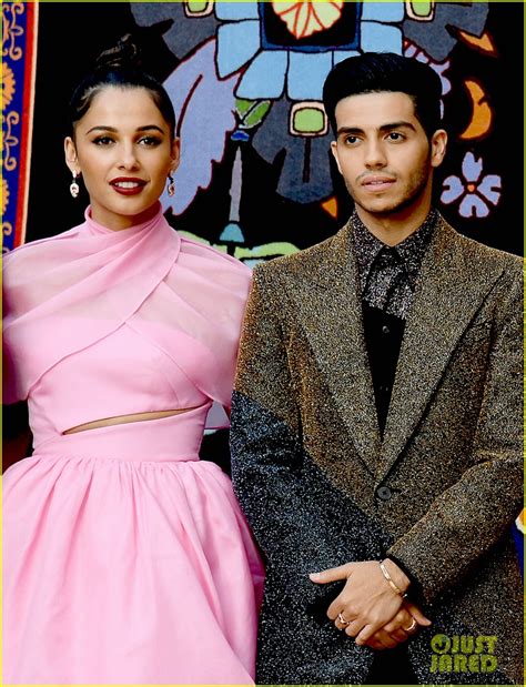 Mena Massoud And Naomi Scott Arrive In Style For Aladdin Premiere In Hollywood Photo 4296321
