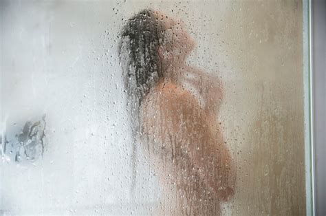 Wann Duschen Im Stehen Für Mieter Verboten Sein Kann Myhomebook